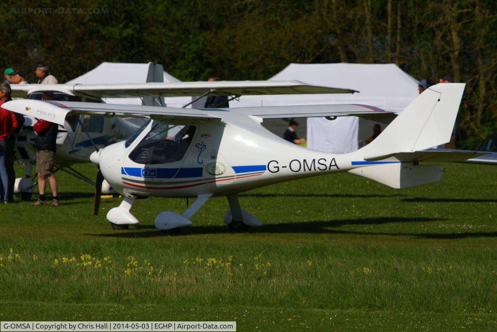 G-OMSA, 2009 Flight Design CTSW C/N 8501, at the 2014 Microlight Trade Fair, Popham