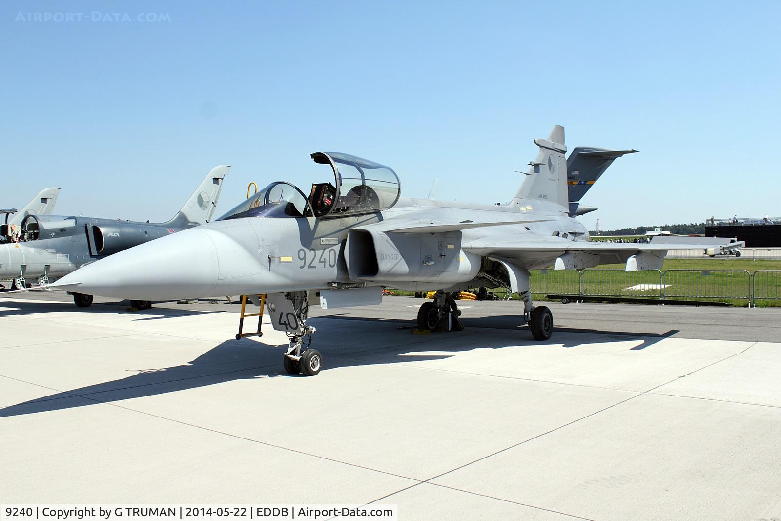 9240, 2005 Saab JAS-39C Gripen C/N 39240, In the static at ILA 2014