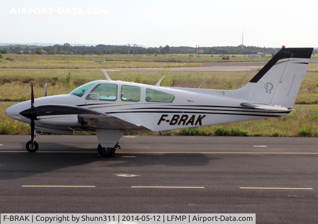 F-BRAK, Beech 95-B55 Baron C/N TC-1170, Parked at the Airclub...