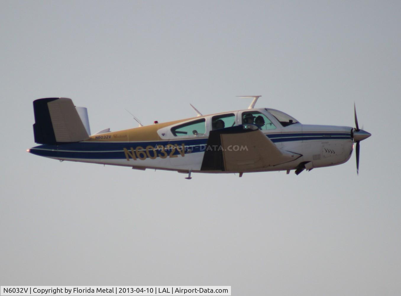 N6032V, 1979 Beech V35B Bonanza C/N D-10227, Beech V35B Bonanza at Sun N Fun
