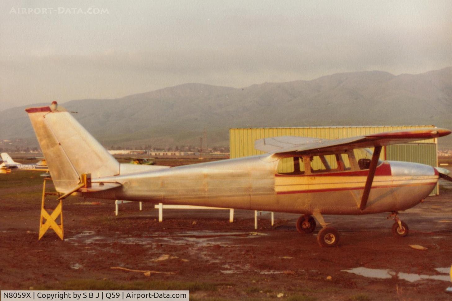 N8059X, 1961 Cessna 172B C/N 17248559, 59X ready for paint in 1981. Sad note,on 9-23-2012 59X crashed into the Atlantic off Florida. Fatal to pilot and suicide is presumed.