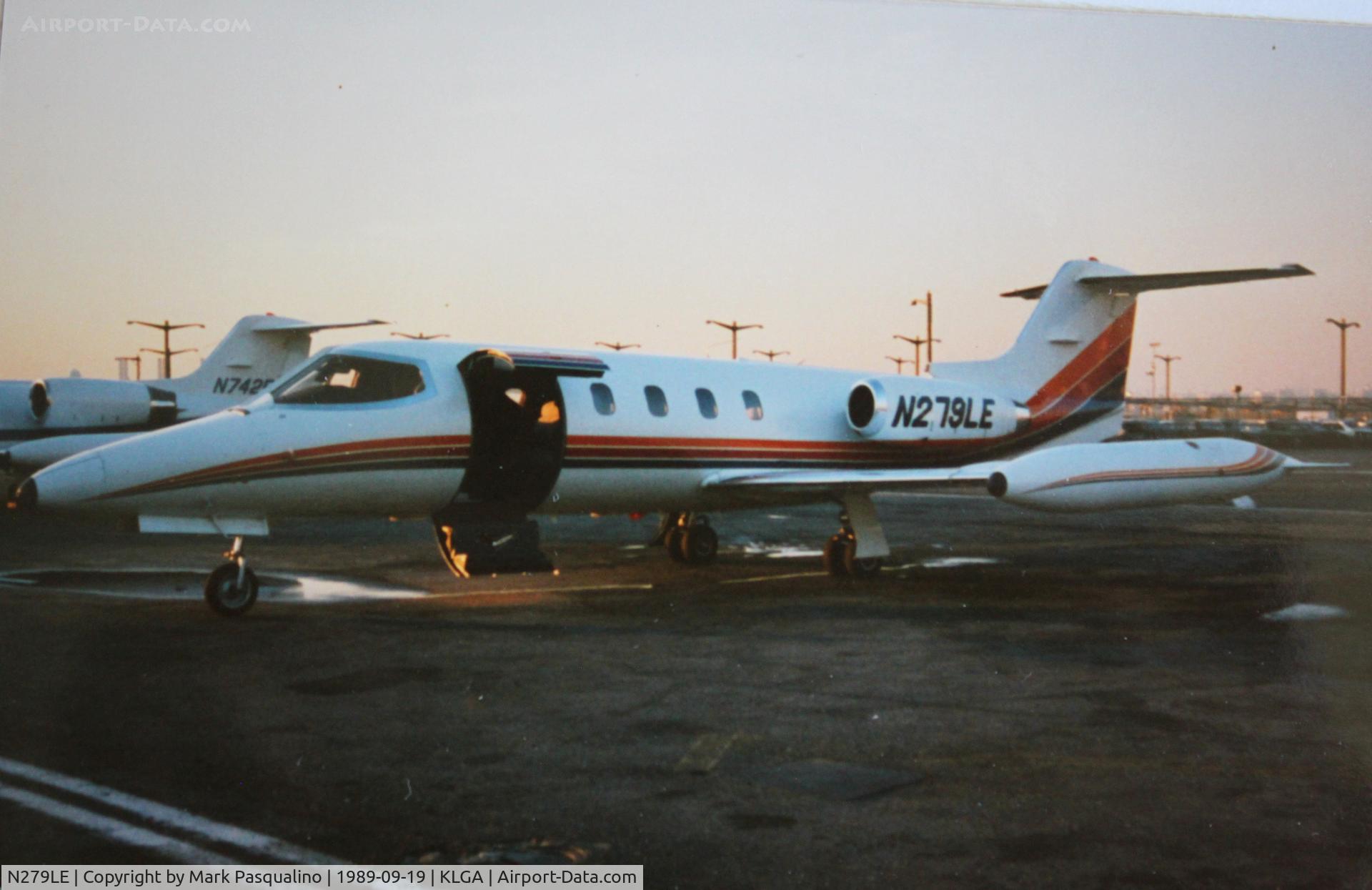 N279LE, 1973 Gates Learjet 25B C/N 112, Lear Jet 25B