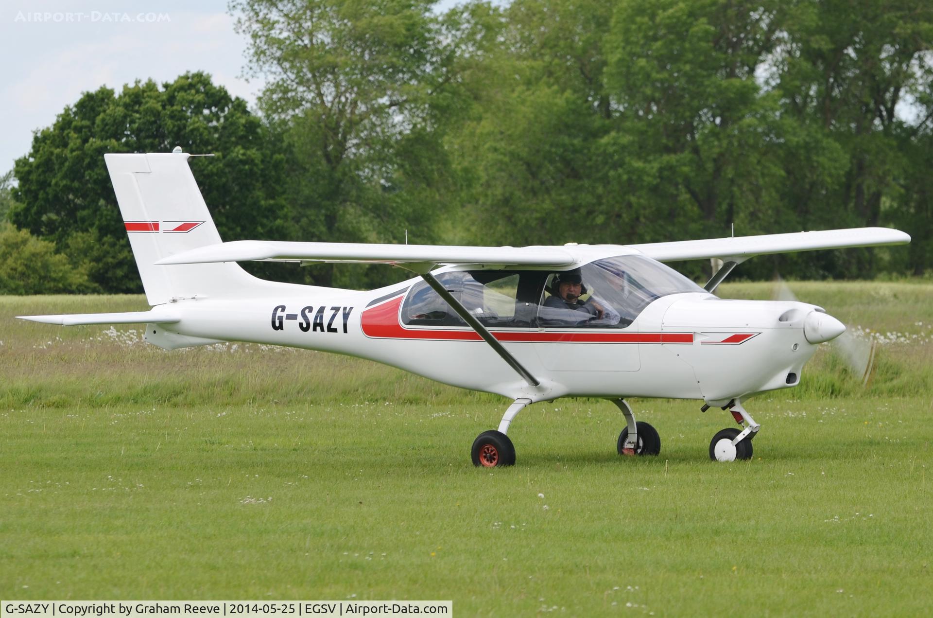 G-SAZY, 2004 Jabiru J400 C/N PFA 325-14057, Just landed.