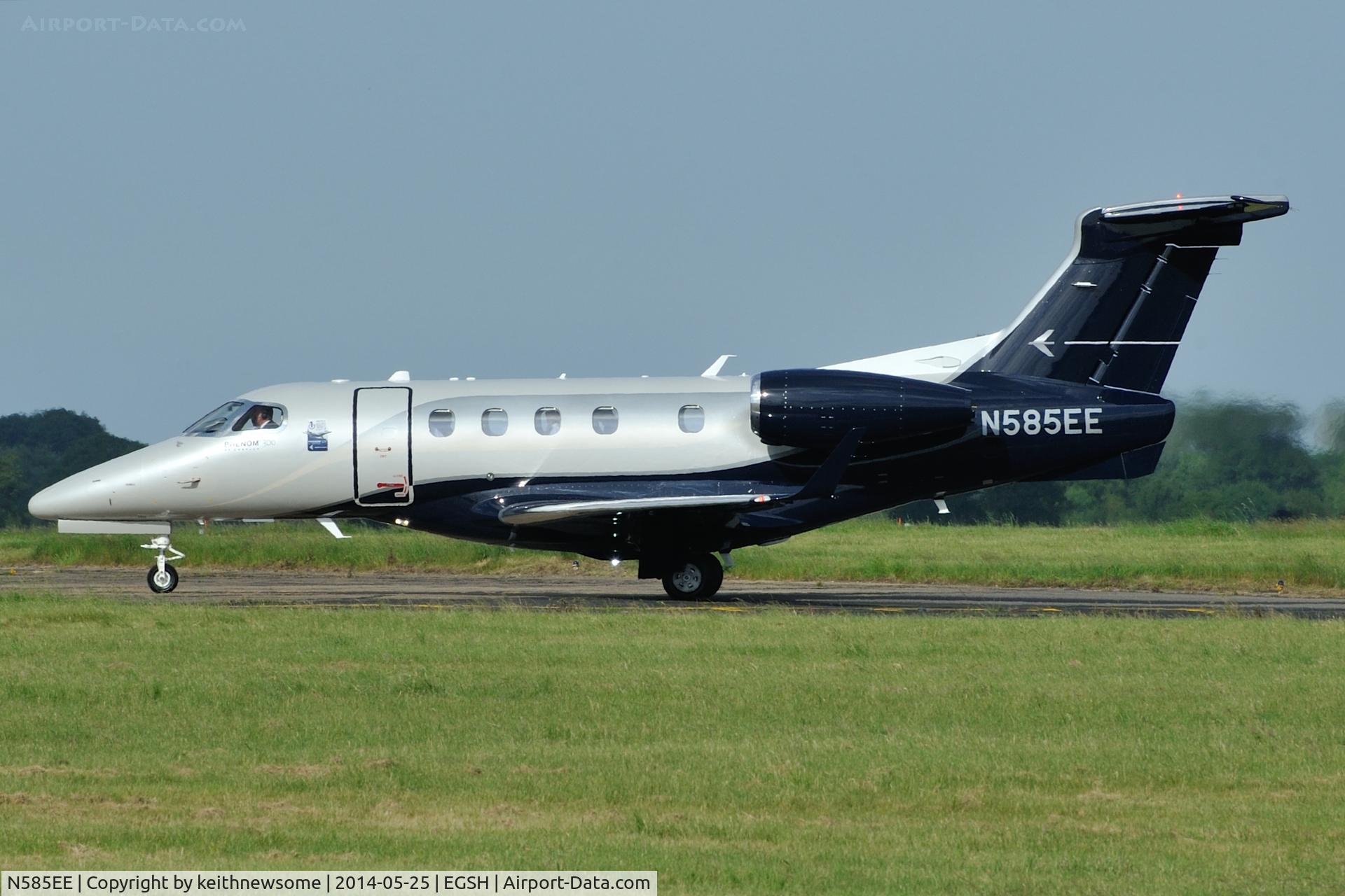 N585EE, 2013 Embraer EMB-505 Phenom 300 C/N 50500185, Leaving following a very short stay.
