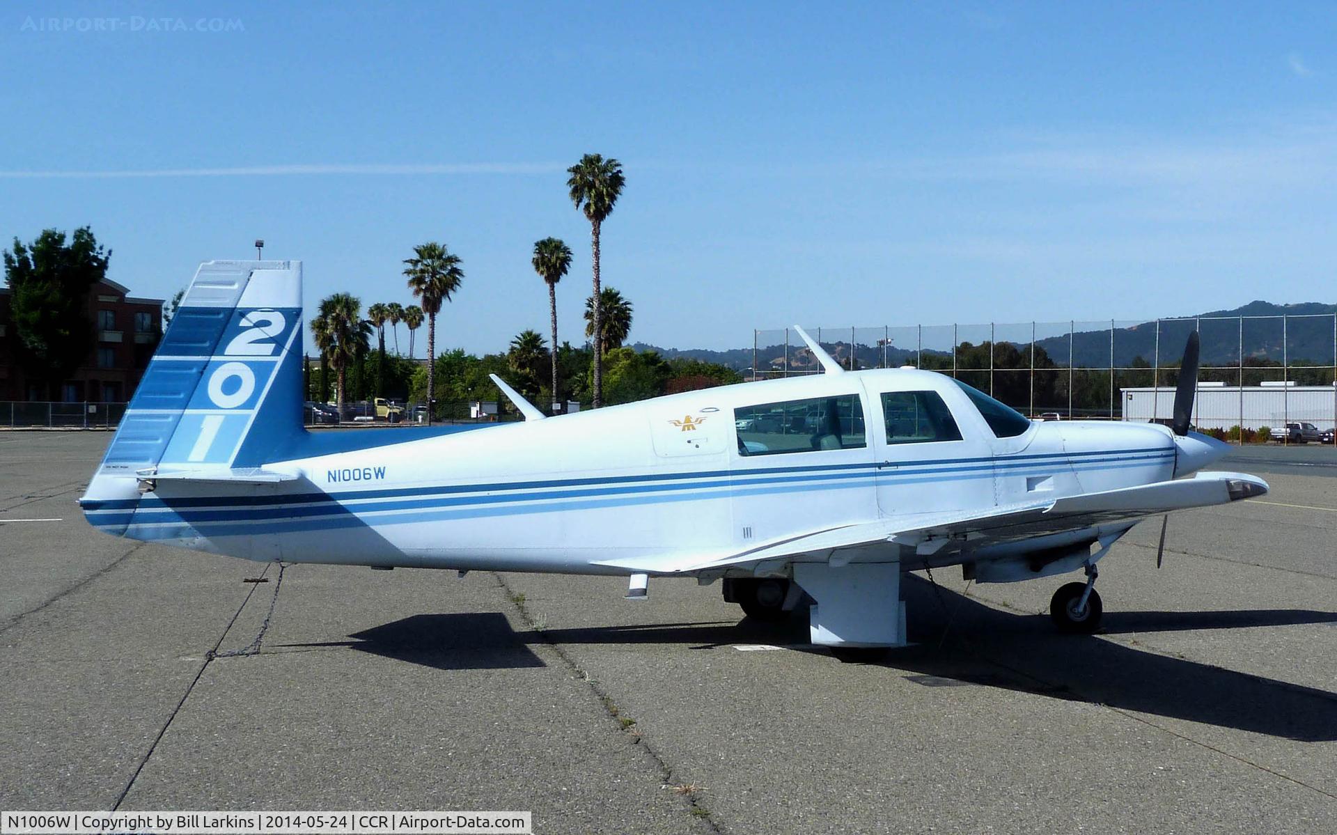 N1006W, 1980 Mooney M20J 201 C/N 24-1069, Visitor