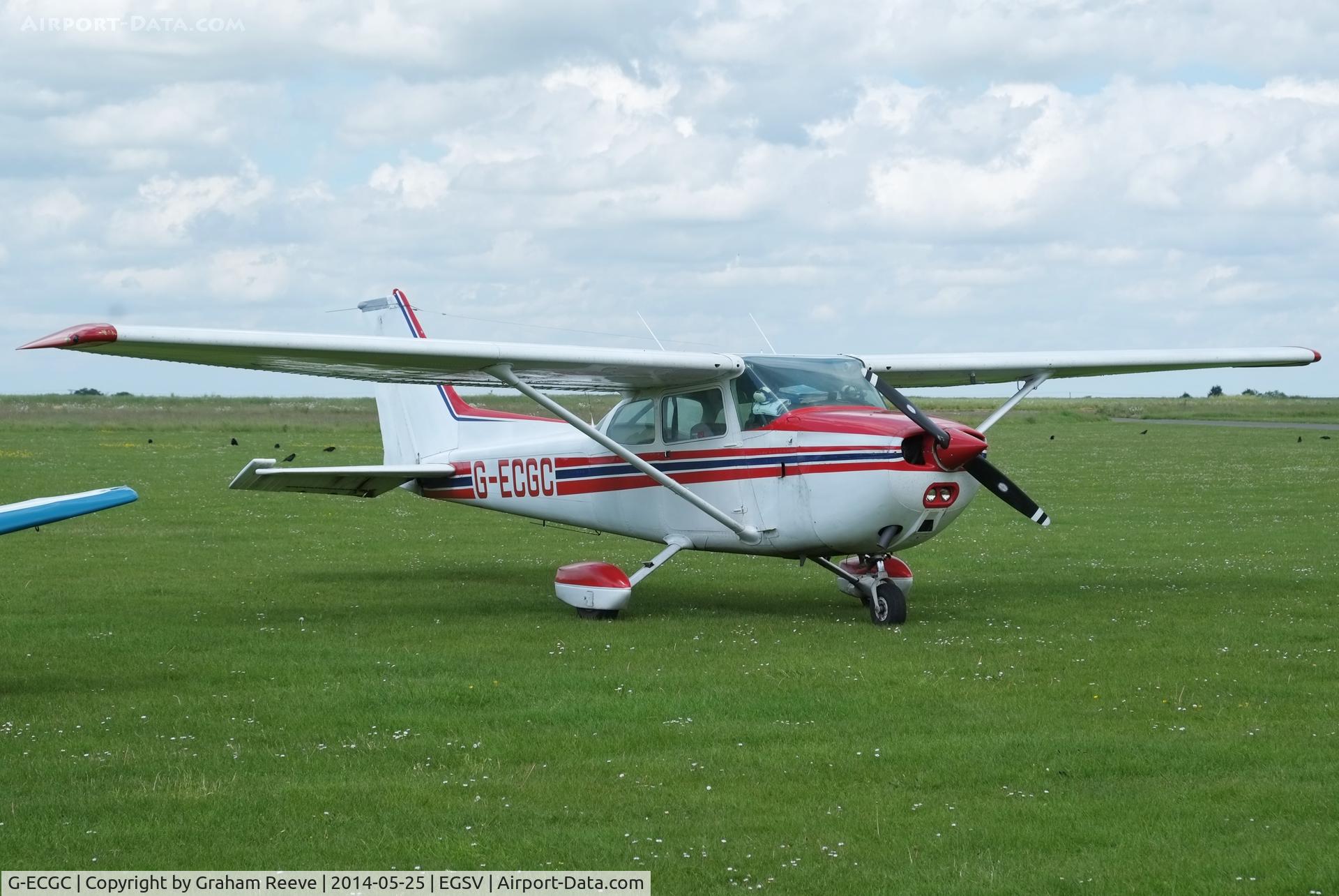 G-ECGC, 1979 Reims F172N Skyhawk C/N 1850, Parked at Old Buckenham.