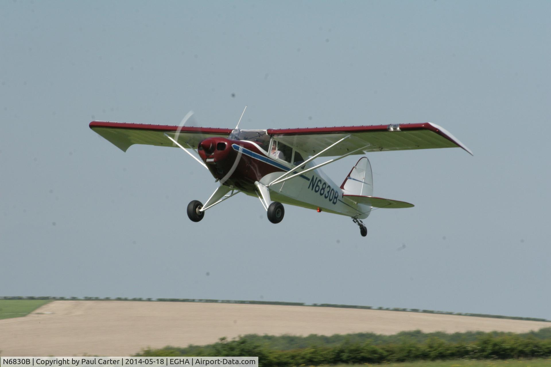 N6830B, Piper PA-22-150 C/N 22-4128, N6830B taking off from Compton Abbas Airfield.