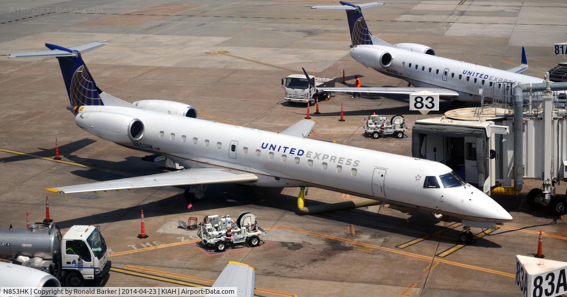 N853HK, 2001 Embraer EMB-145MP (ERJ-145MP) C/N 145407, Gate 83 Houston