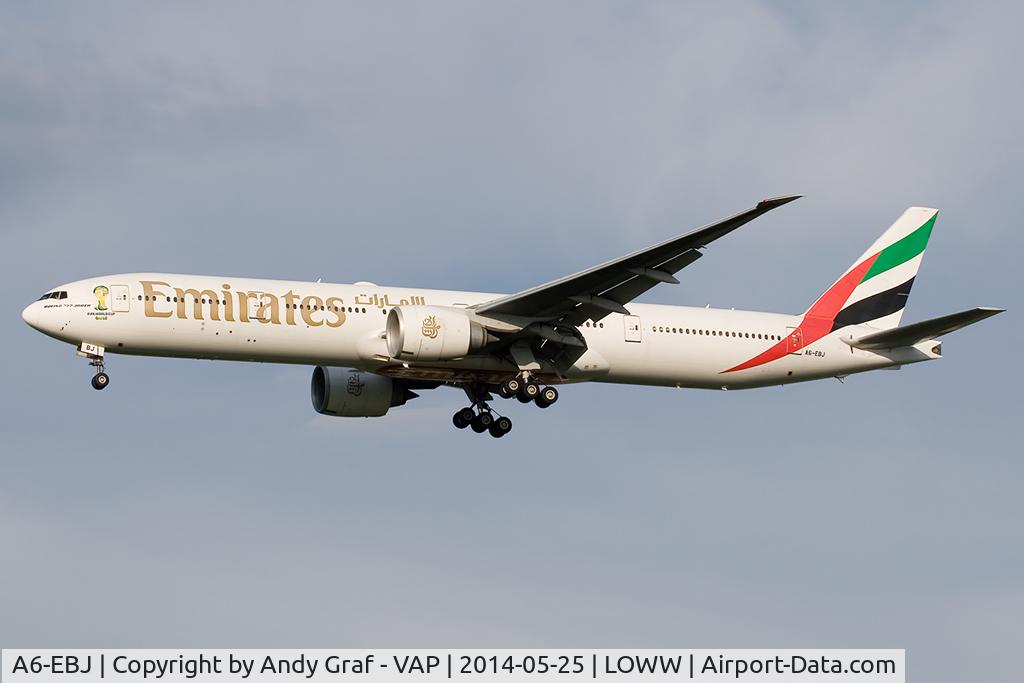 A6-EBJ, 2005 Boeing 777-36N/ER C/N 32787, Emirates 777-300