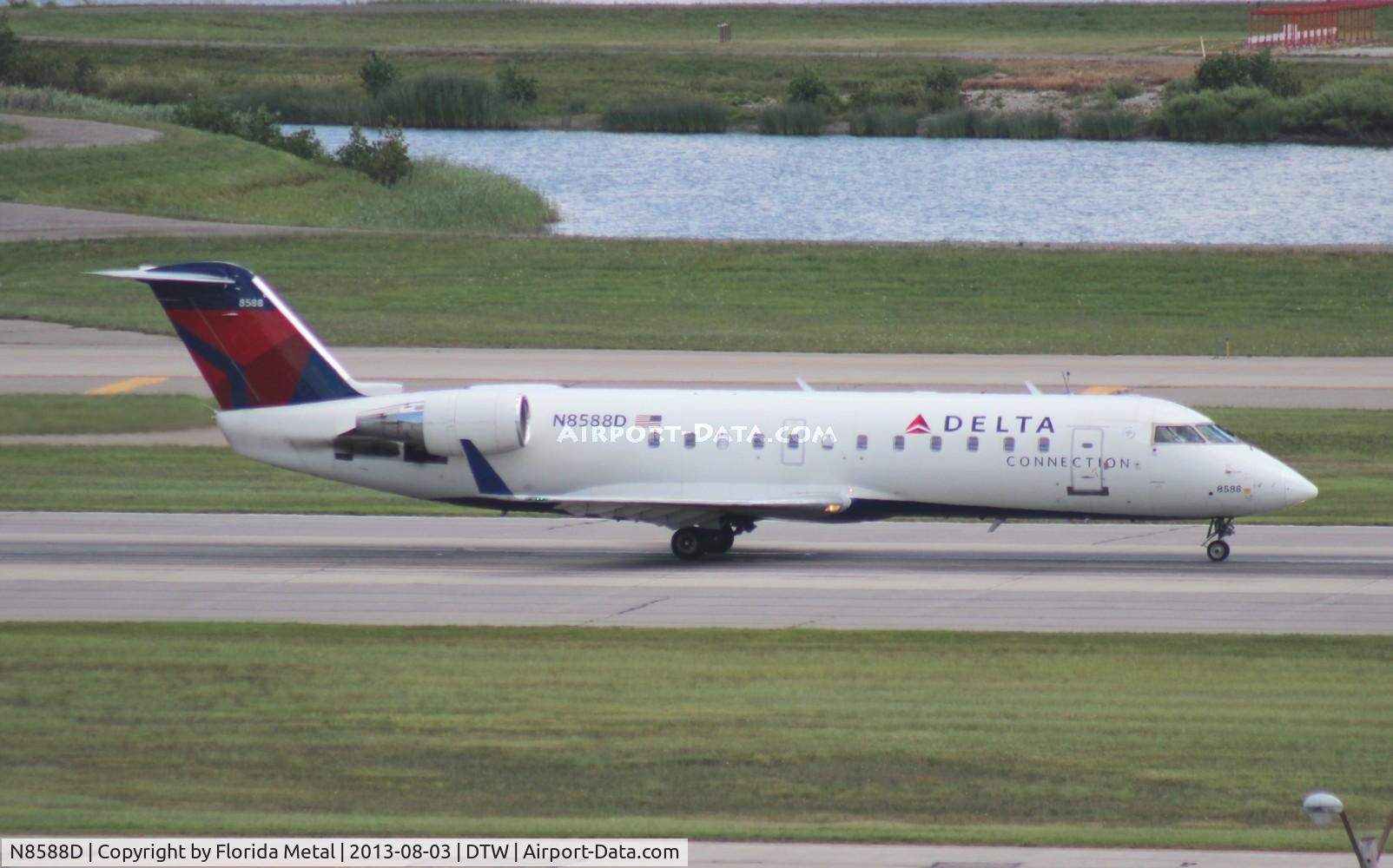 N8588D, 2001 Bombardier CRJ-200LR (CL-600-2B19) C/N 7588, Delta Connection CRJ-200