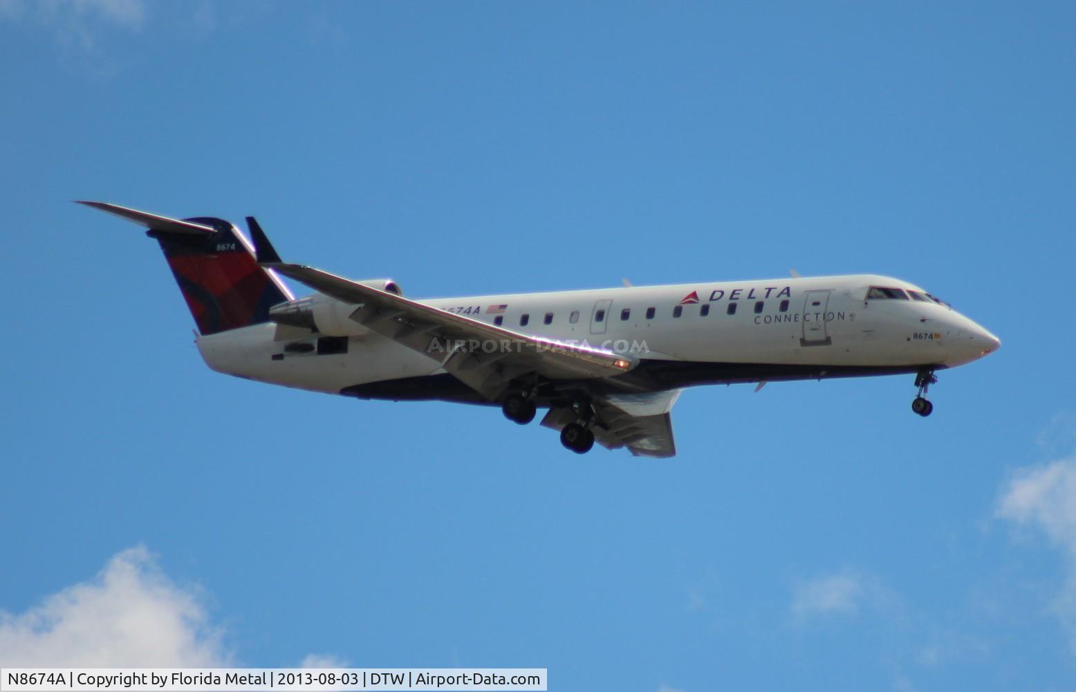 N8674A, 2002 Bombardier CRJ-200ER (CL-600-2B19) C/N 7674, Delta Connection CRJ-200