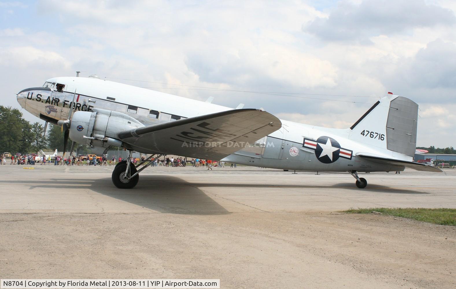 N8704, 1944 Douglas DC3C-S4C4G (TC-47B-30-DK) C/N 33048, Yankee Doodle Dandy C-47 at Thunder Over Michigan
