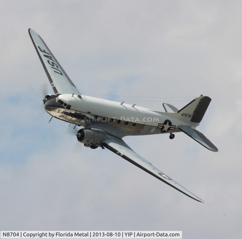 N8704, 1944 Douglas DC3C-S4C4G (TC-47B-30-DK) C/N 33048, Yankee Doodle Dandy C-47 at Thunder Over Michigan