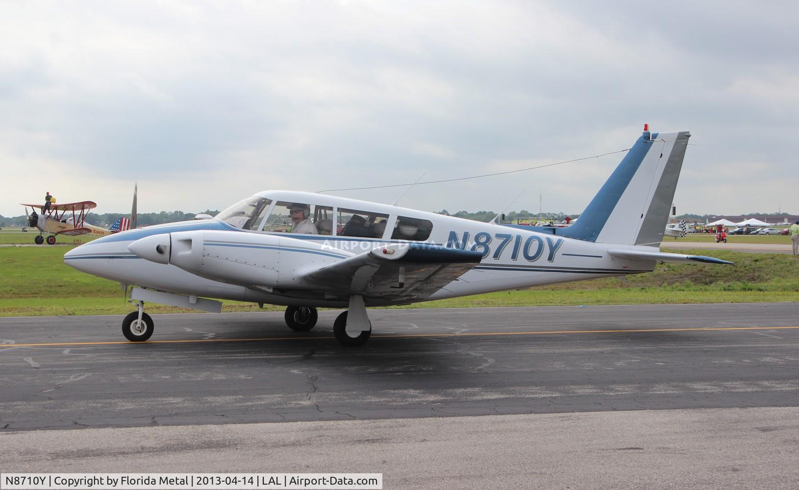 N8710Y, 1969 Piper PA-30-160 Twin Comanche Twin Comanche C/N 30-1859, Piper Twin Commanche at Sun N Fun