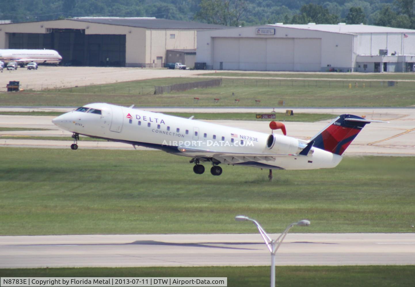 N8783E, 2003 Bombardier CRJ-200 (CL-600-2B19) C/N 7783, Delta Connection CRJ-200