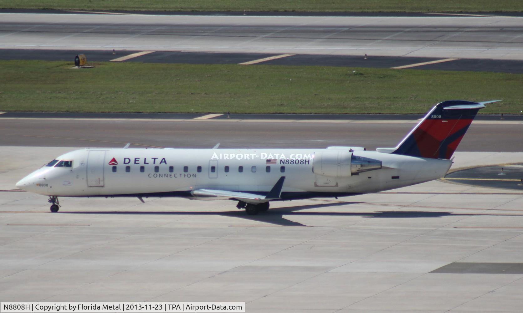 N8808H, 2003 Bombardier CRJ-200 (CL-600-2B19) C/N 7808, Delta Connection CRJ-200