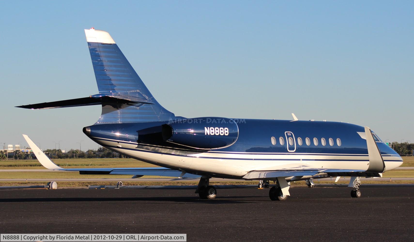 N8888, 1996 Dassault Falcon 2000 C/N 28, Falcon 2000 at NBAA