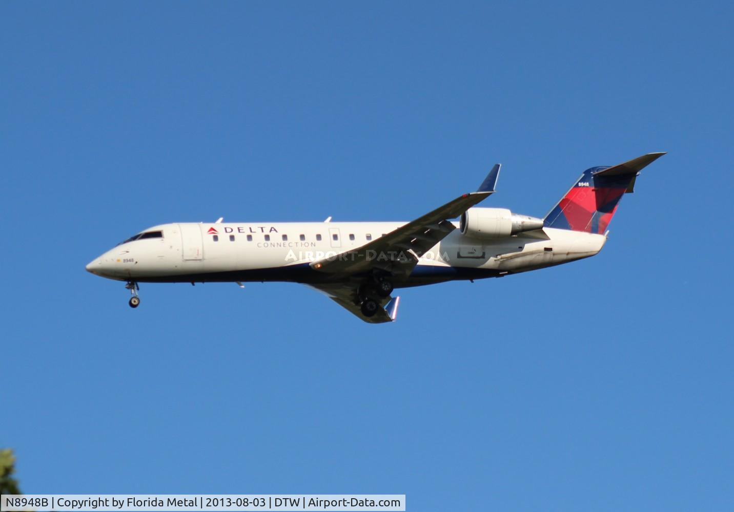 N8948B, 2004 Bombardier CRJ-200 (CL-600-2B19) C/N 7948, Delta Connection CRJ-200