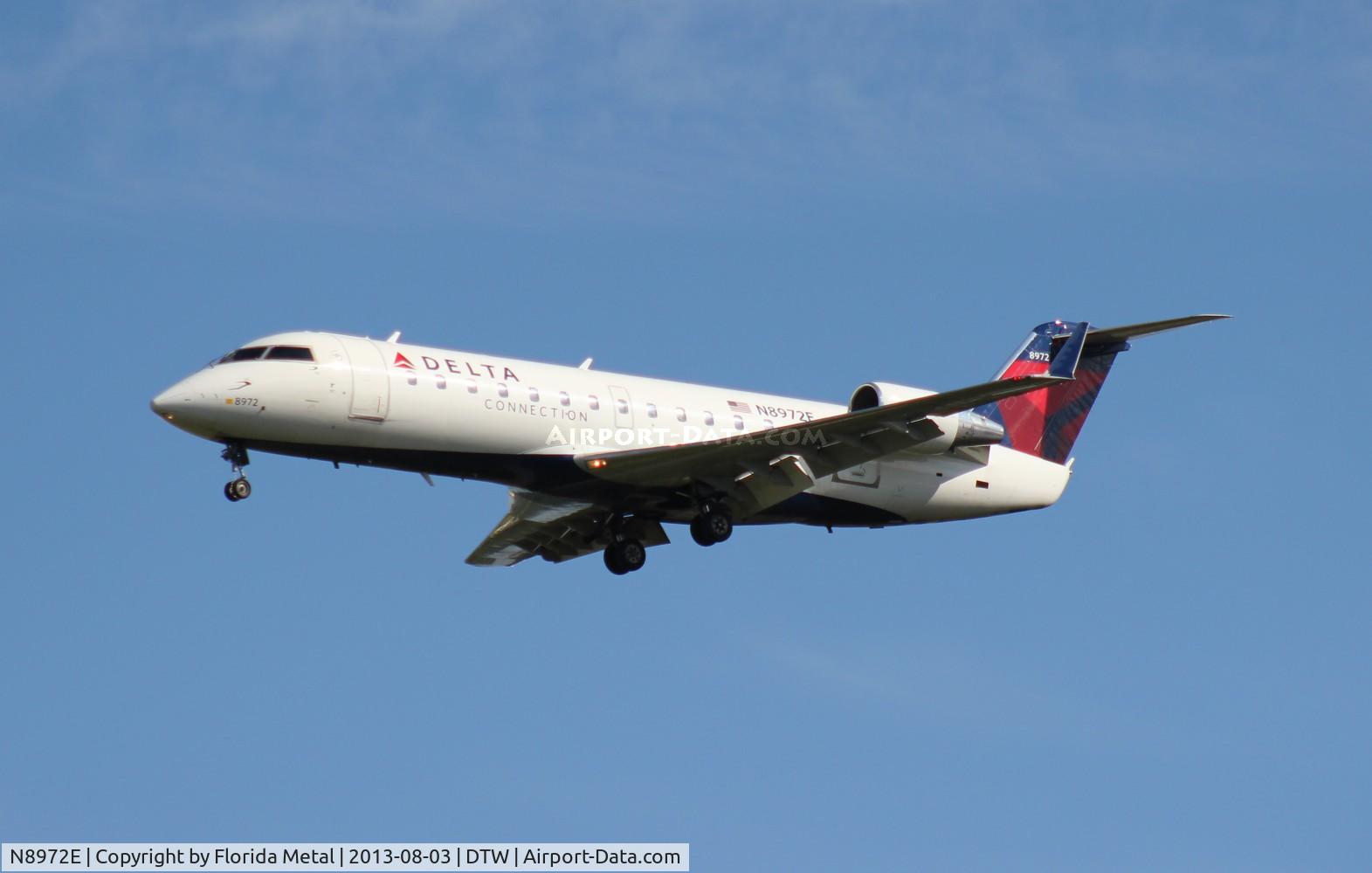 N8972E, 2004 Bombardier CRJ-200 (CL-600-2B19) C/N 7972, Delta Connection CRJ-200