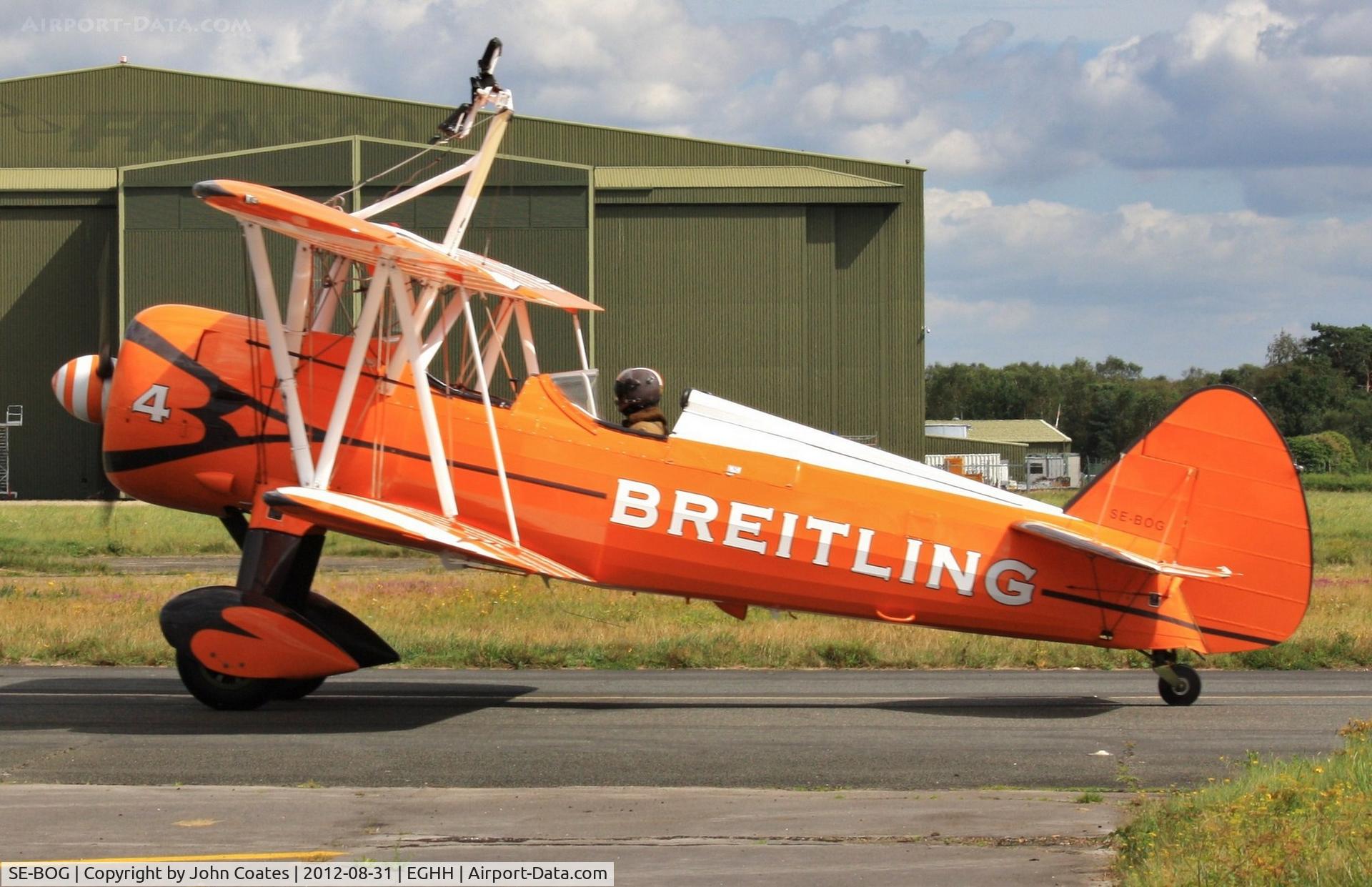 SE-BOG, 1942 Boeing N2S-3 Kaydet (B75N1) C/N 75-7128, Taxiing