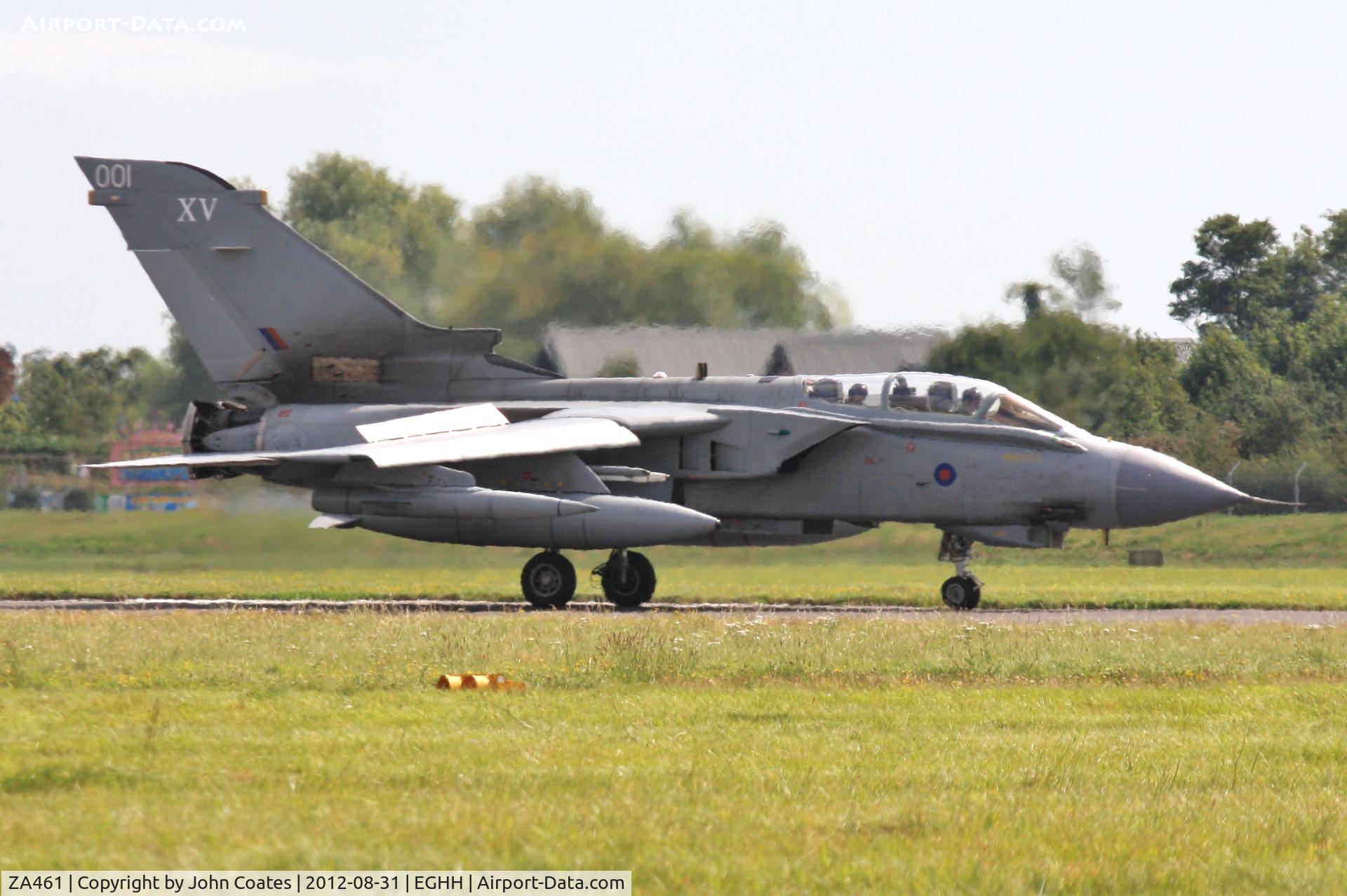 ZA461, 1983 Panavia Tornado GR.4 C/N BS091/269/3127, Arriving 26