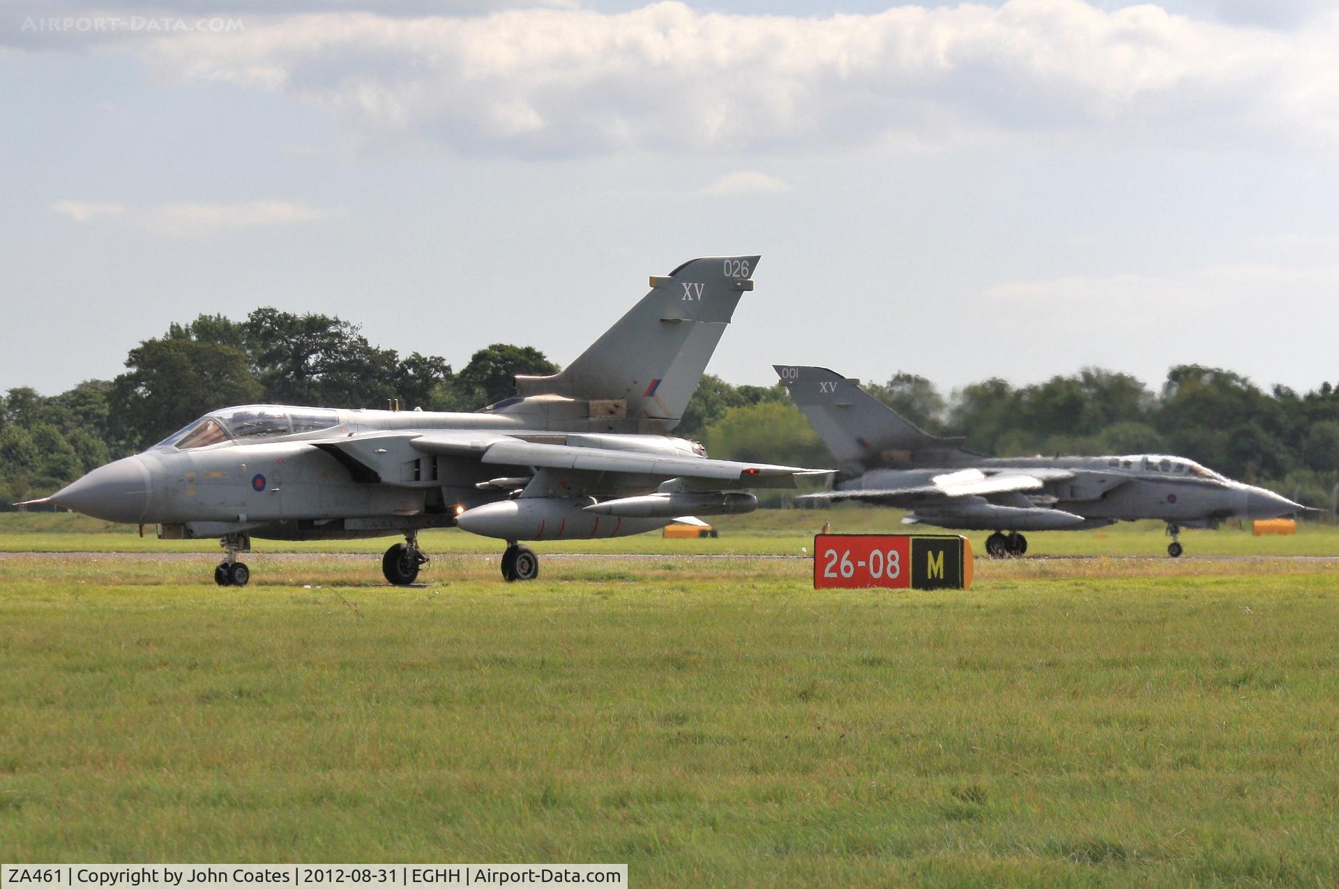 ZA461, 1983 Panavia Tornado GR.4 C/N BS091/269/3127, Arriving with ZA365