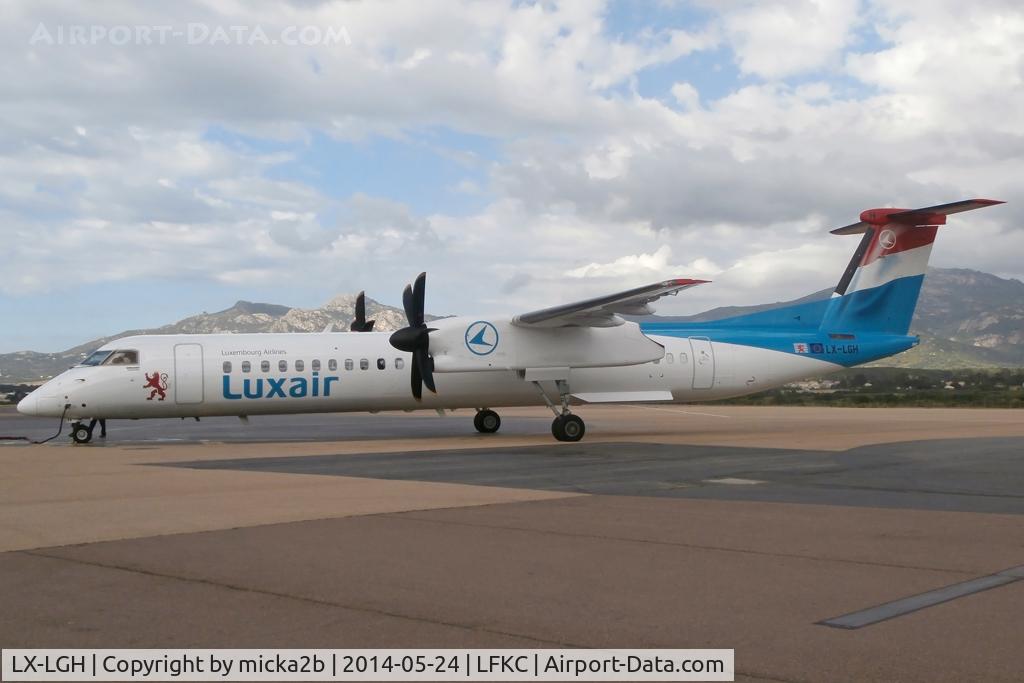 LX-LGH, 2012 Bombardier DHC-8-402Q Dash 8 Dash 8 C/N 4420, Parked