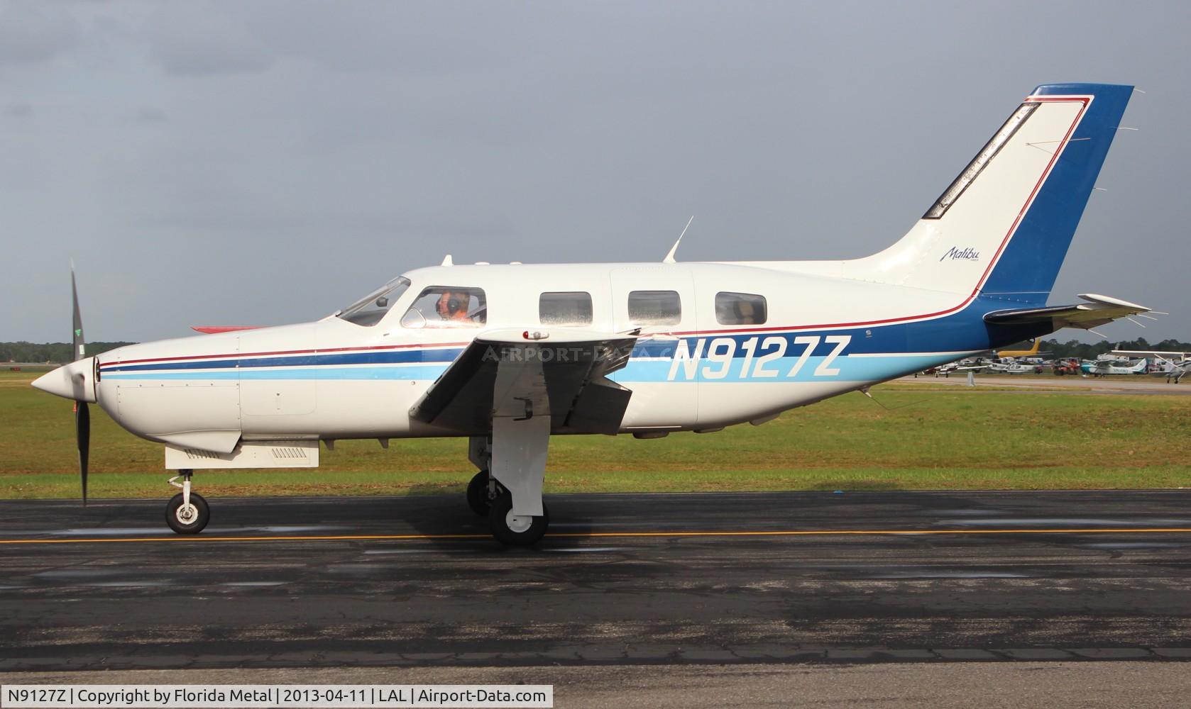 N9127Z, 1987 Piper PA-46-310P Malibu C/N 4608059, PA-46-310P at Sun N fun