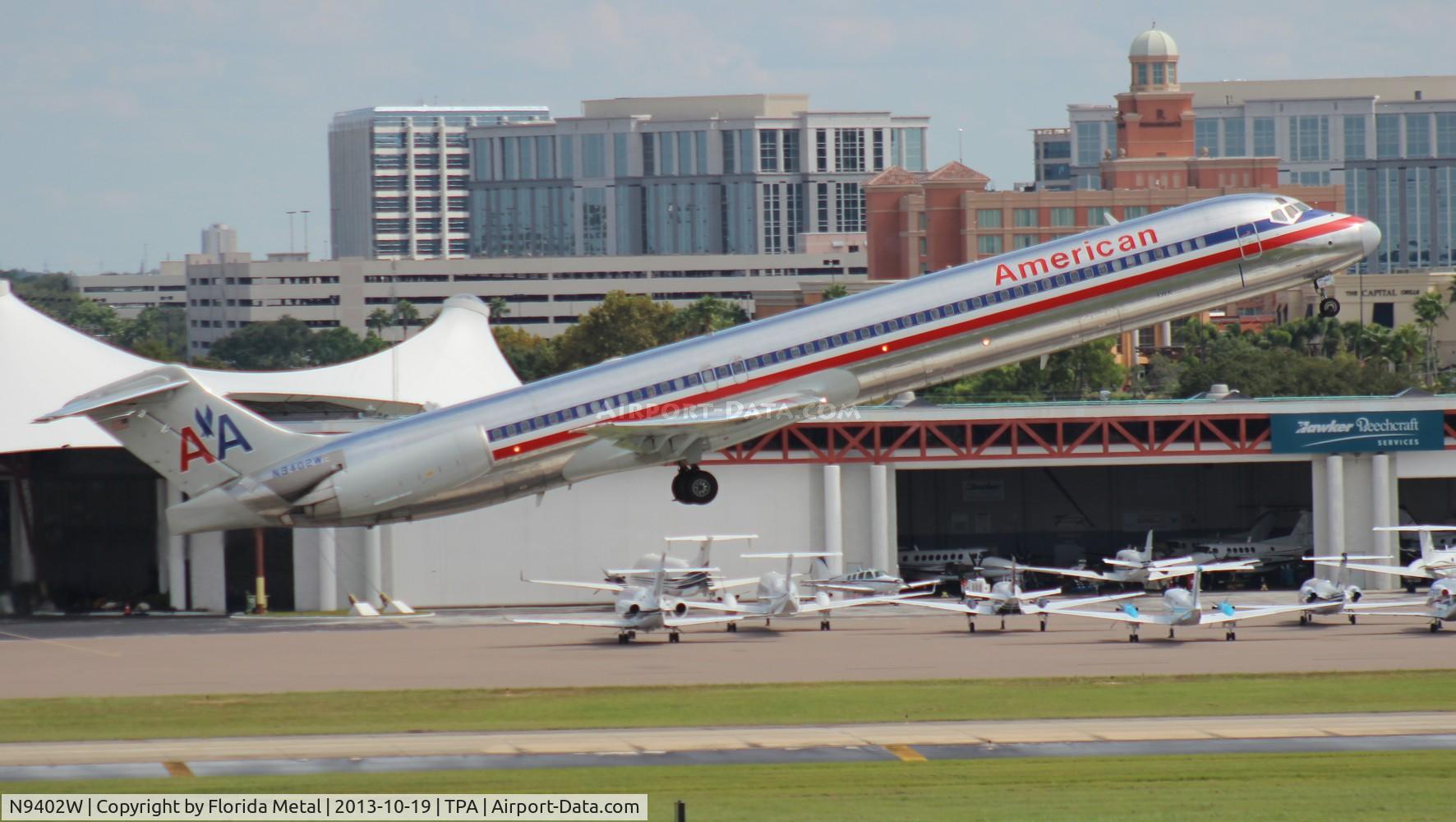 N9402W, 1992 McDonnell Douglas MD-83 (DC-9-83) C/N 53138, American MD-83