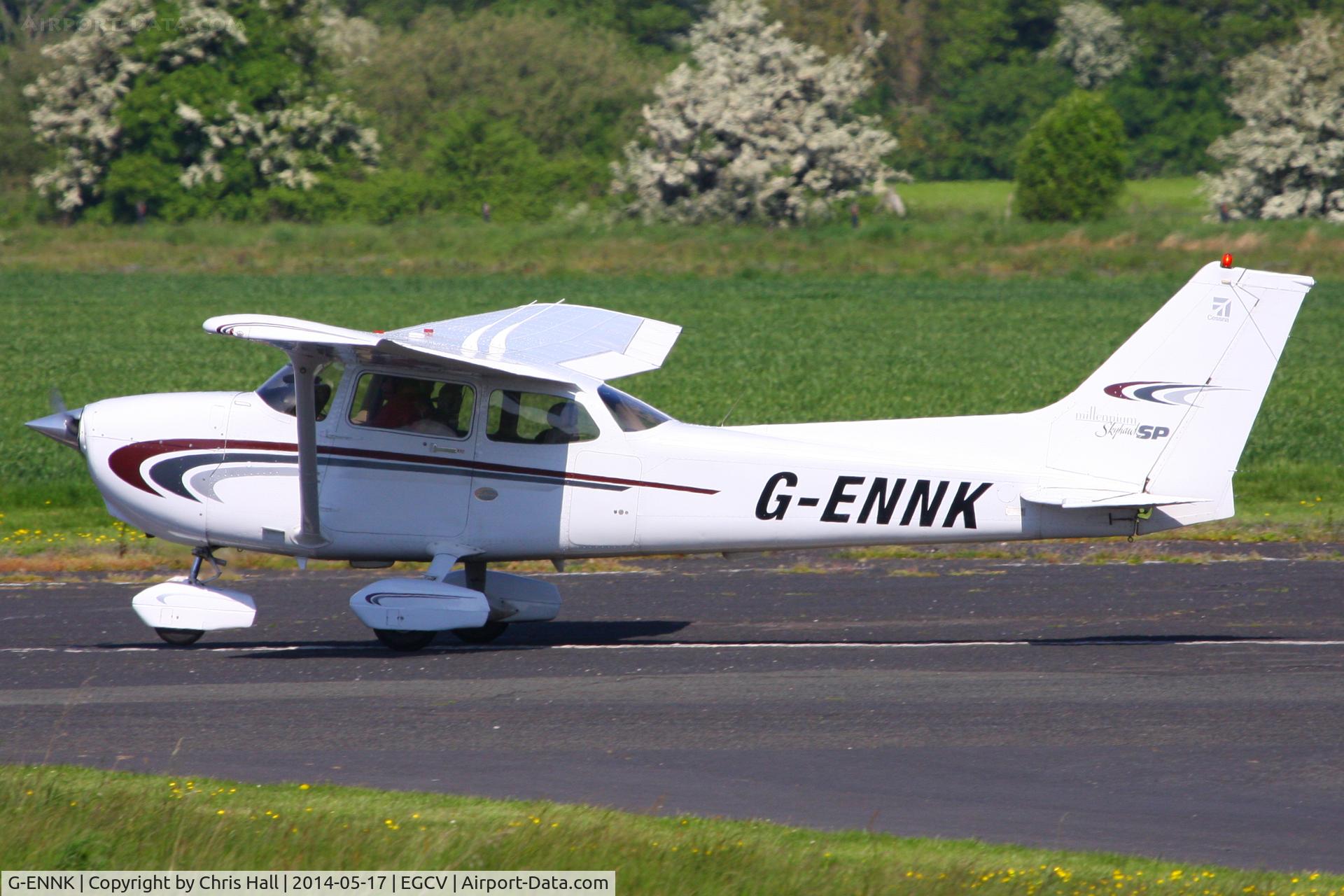 G-ENNK, 2000 Cessna 172S Skyhawk SP C/N 172S-8538, Sleap resident
