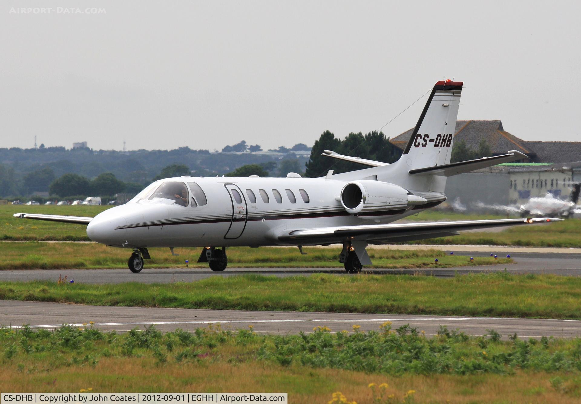 CS-DHB, 2001 Cessna 550 Citation Bravo C/N 550-1009, Taxiing