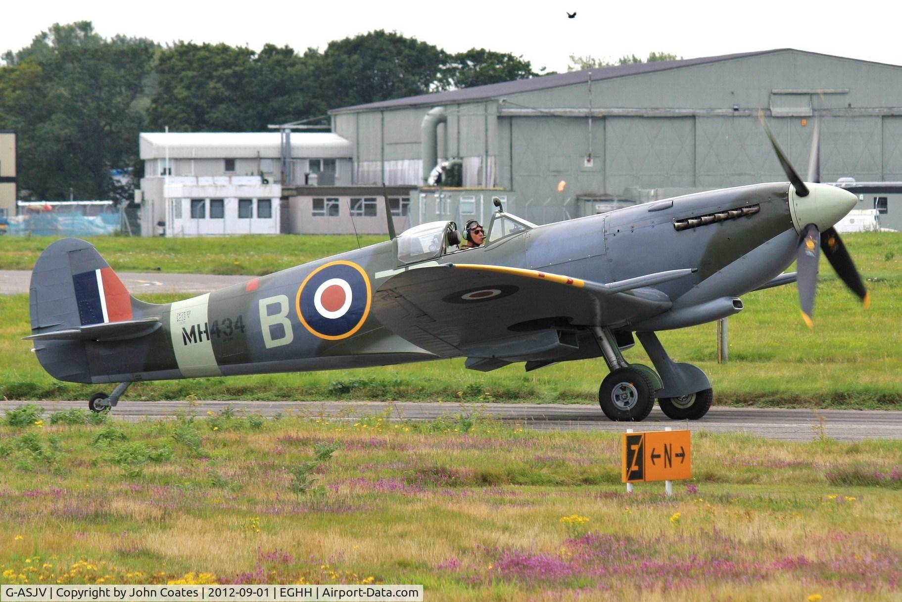 G-ASJV, 1943 Supermarine 361 Spitfire LF.IXb C/N CBAF.IX.552, Returning