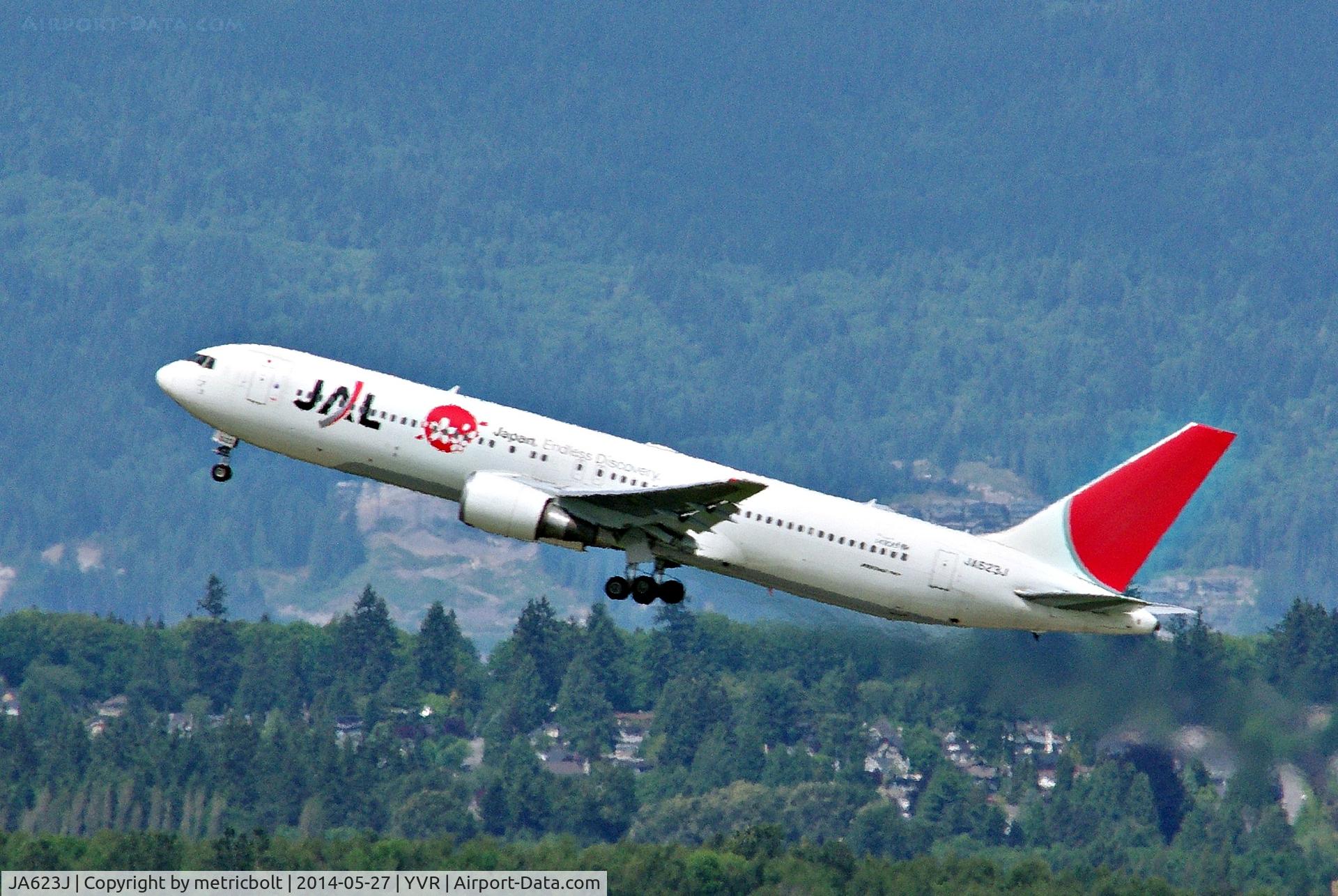 JA623J, 2009 Boeing 767-346/ER C/N 36131, Departure to Narita