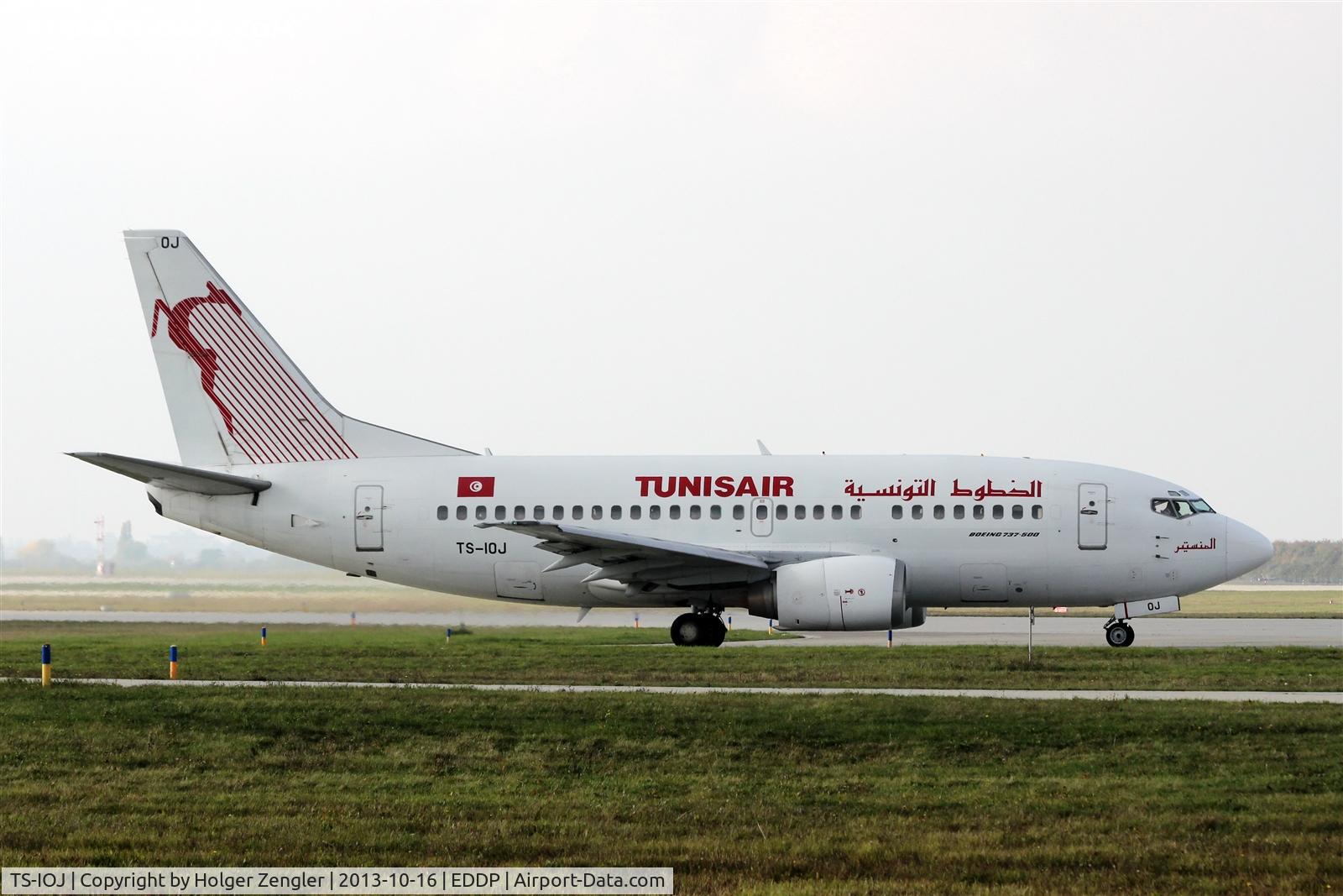 TS-IOJ, 1995 Boeing 737-5H3 C/N 27912, On taxi for departure to Enfidha...