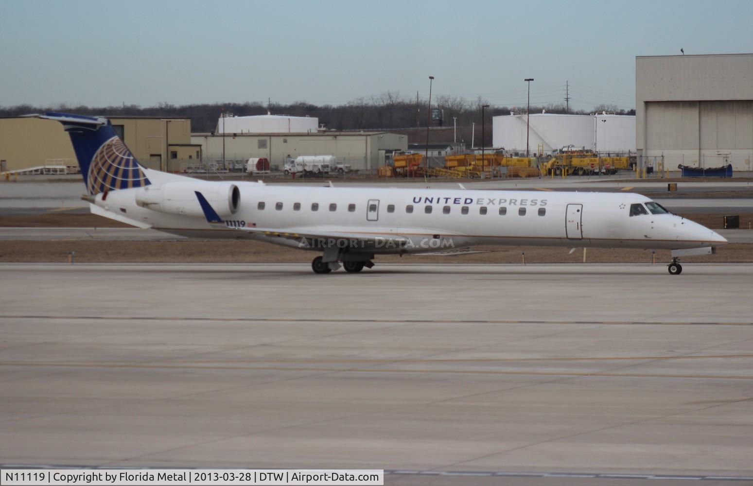 N11119, 2002 Embraer ERJ-145XR (EMB-145XR) C/N 145677, United Express E145XR