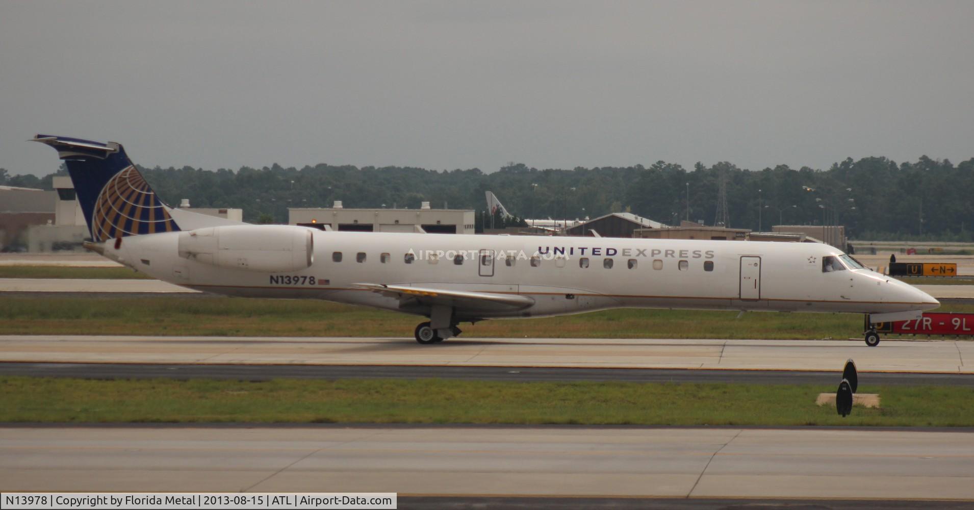 N13978, 1999 Embraer EMB-145LR C/N 145180, United Express E145XR
