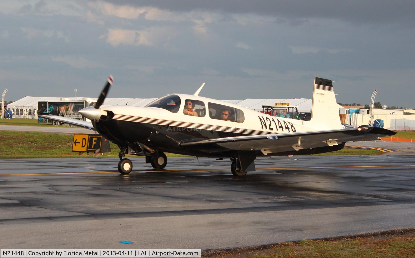 N21448, 2000 Mooney M20M Bravo C/N 27-0298, Mooney M20M at Sun N Fun