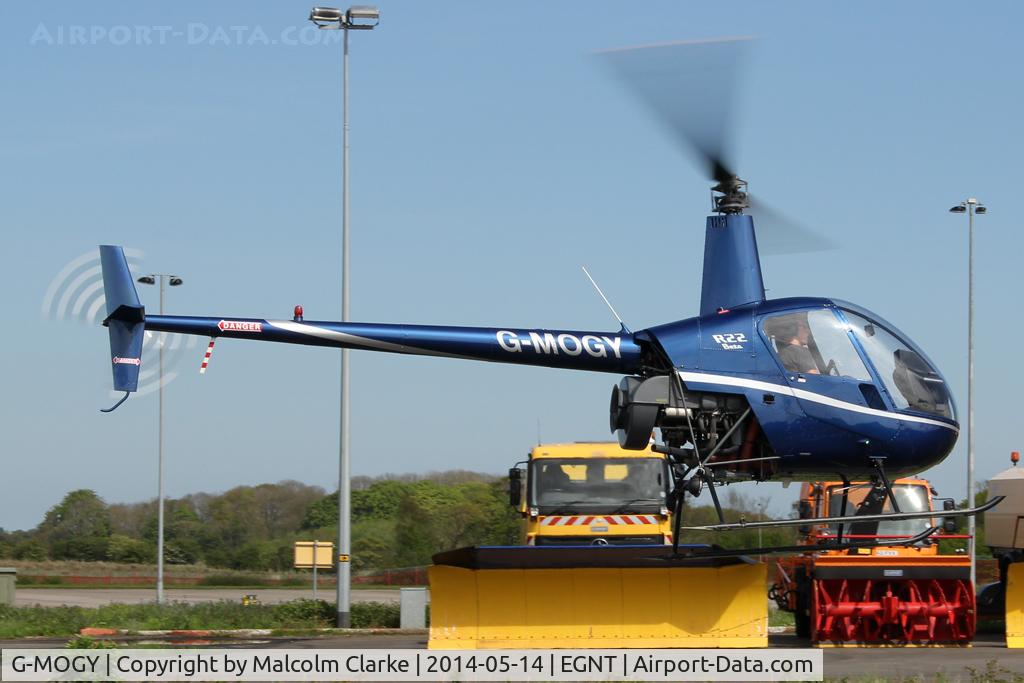 G-MOGY, 1988 Robinson R22 Beta C/N 0899, Robinson R22 Beta, Newcastle Airport, May 2014.
