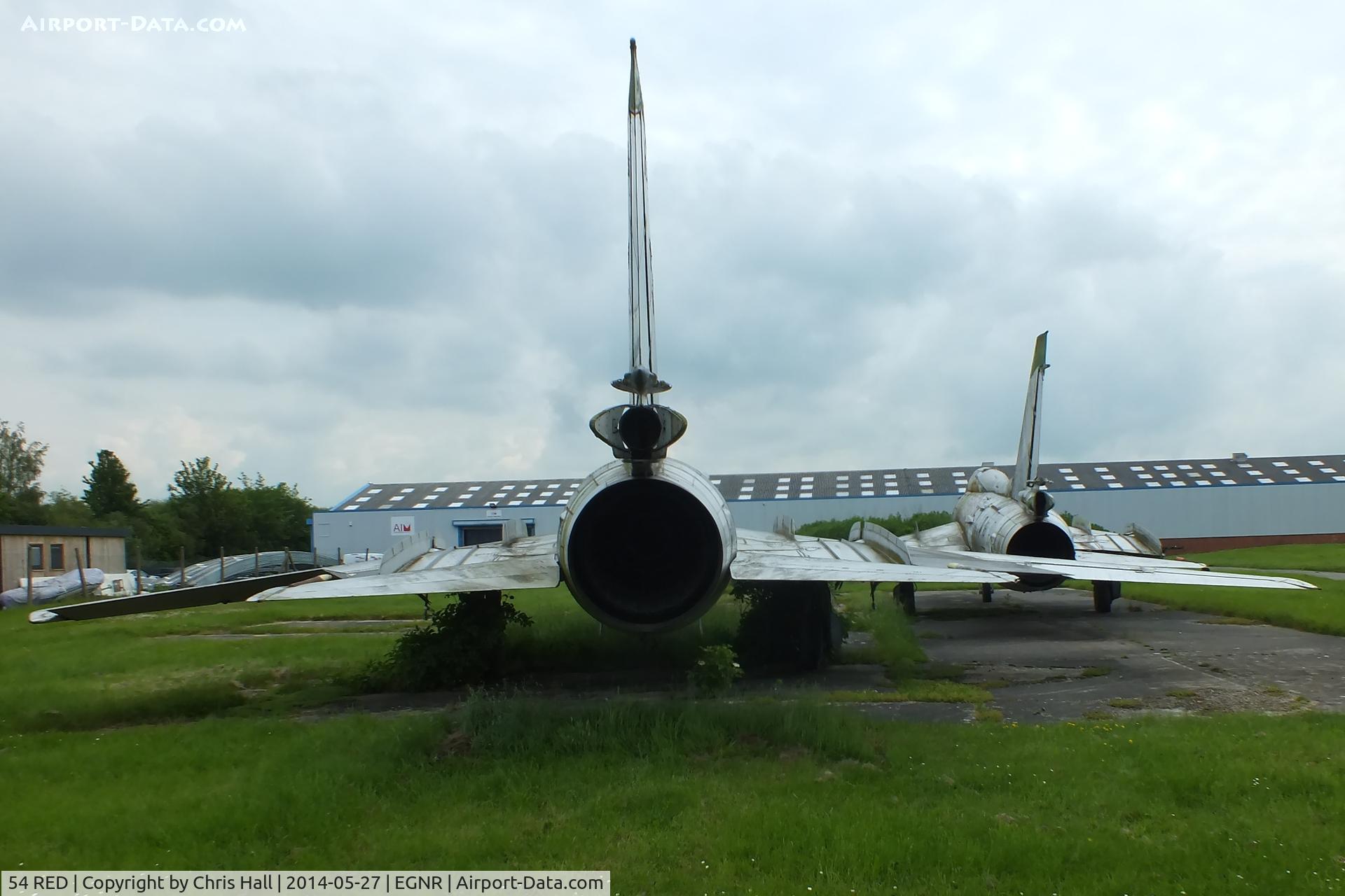 54 RED, Sukhoi Su-17M C/N 69004, with Sukhoi Su-17M 35 RED