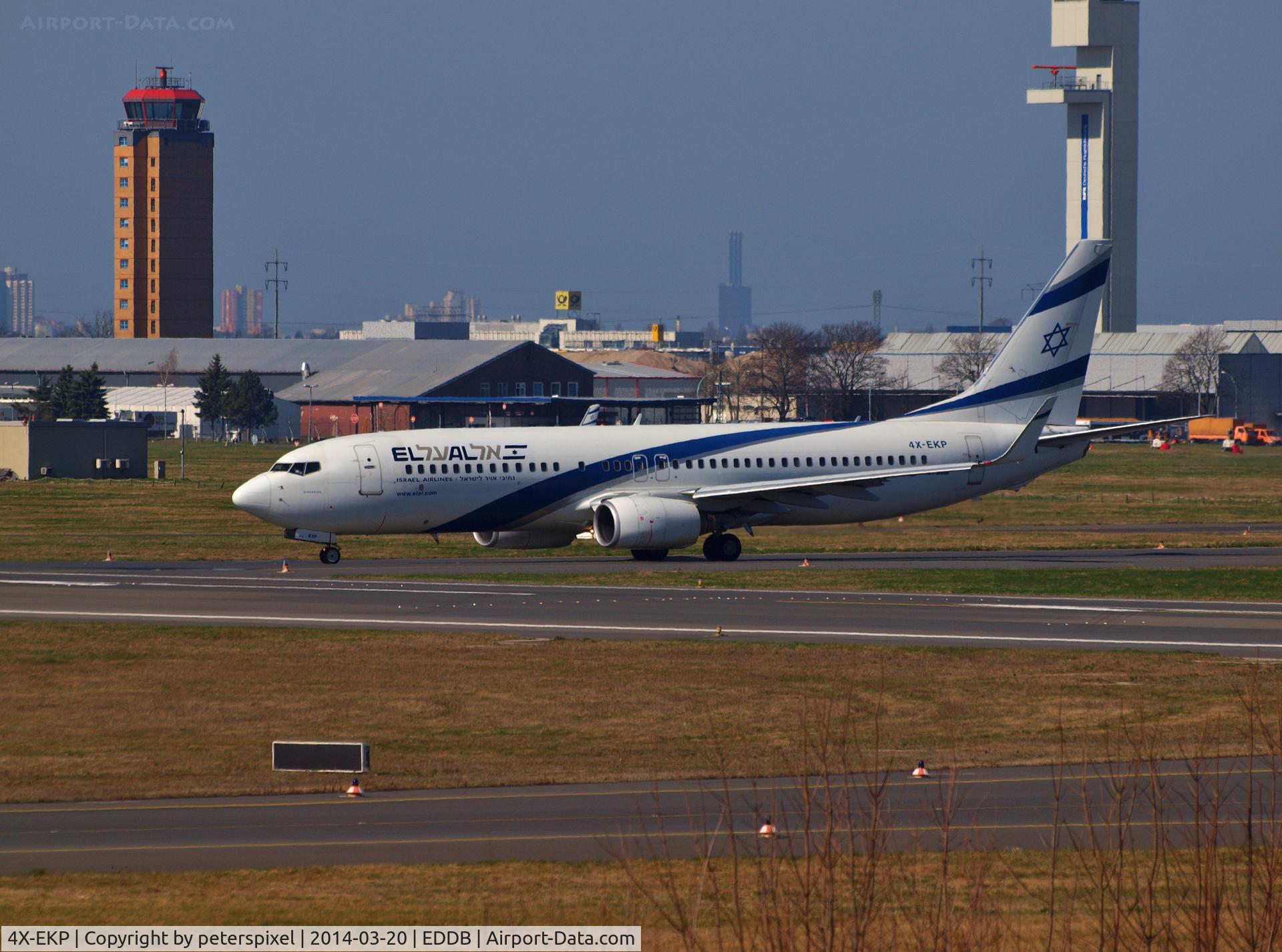 4X-EKP, 2001 Boeing 737-8Q8 C/N 30639, EL AL auf dem Flughafen Berlin Schönefeld (SXF)