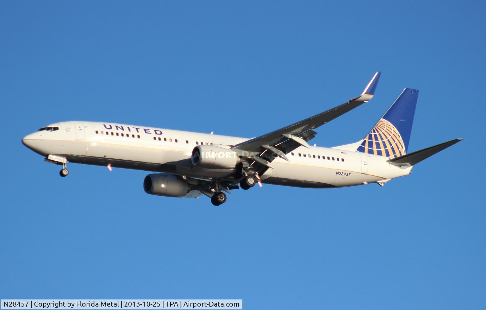 N28457, 2012 Boeing 737-924/ER C/N 41744, United 737-900