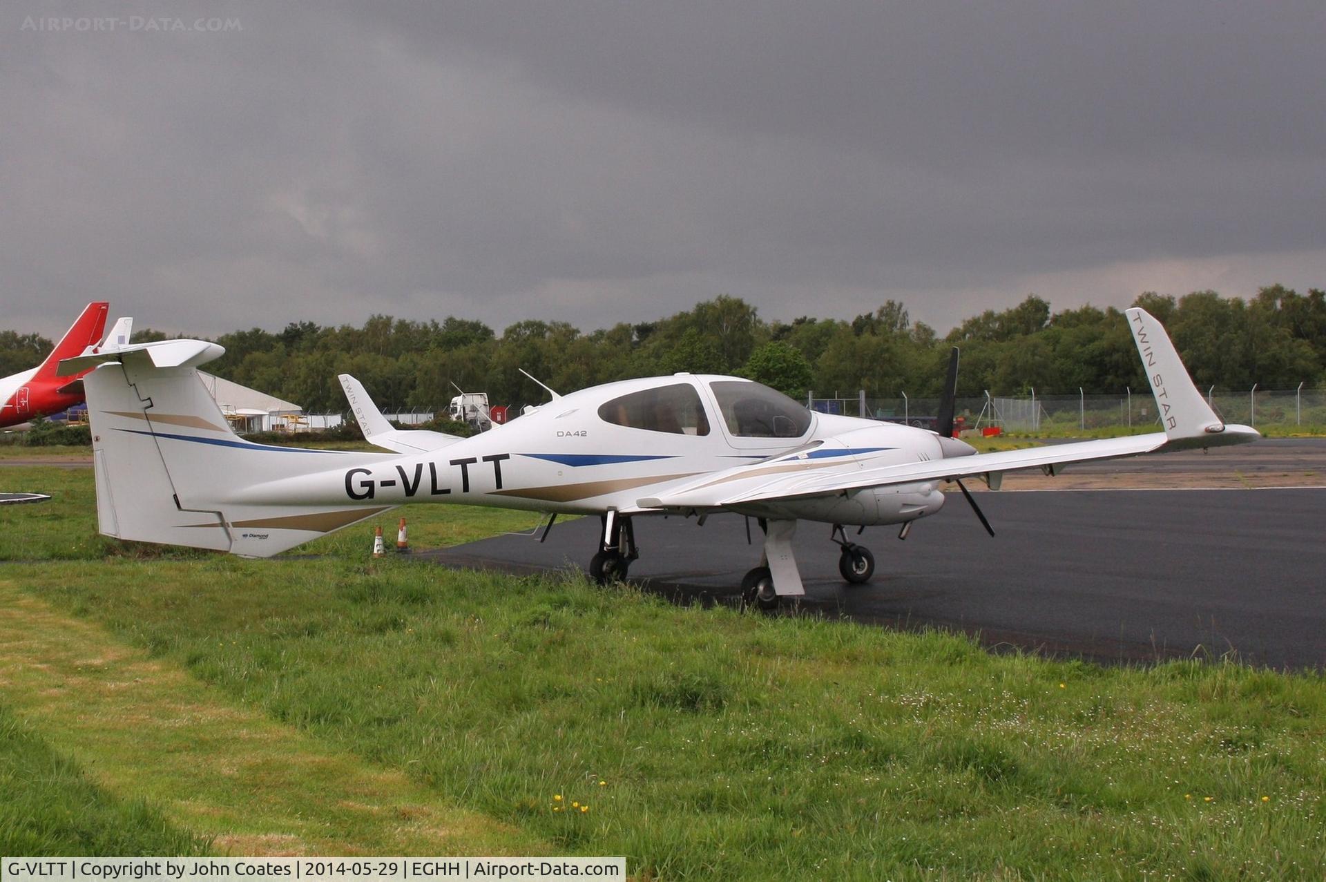 G-VLTT, 2008 Diamond DA-42 Twin Star C/N 42.AC116, At BHL