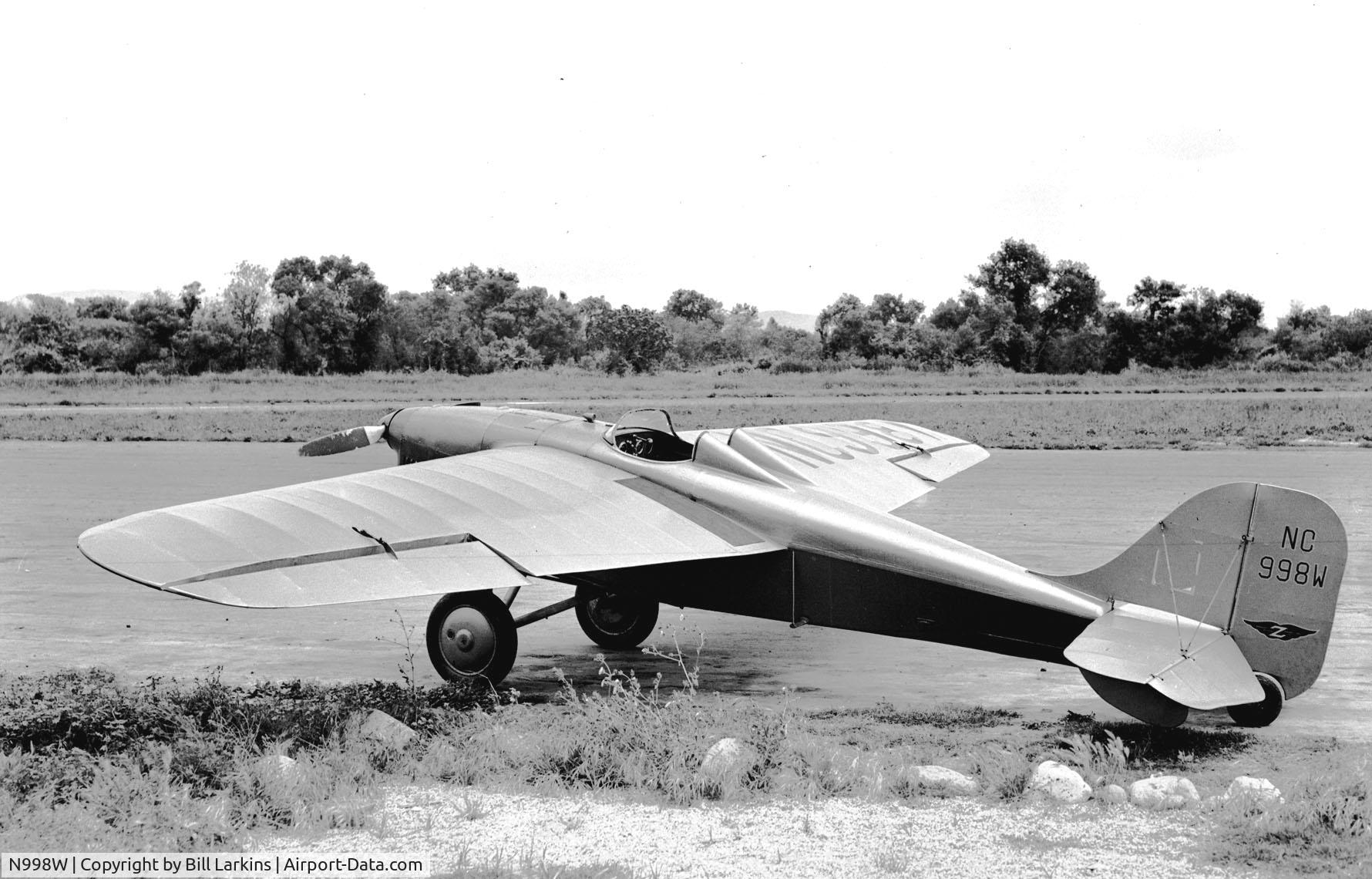 N998W, 1930 Traubman Aircraft Co LC-13 C/N 601, This is the Babock Taubman at Rosemead, CA, in May 1946.