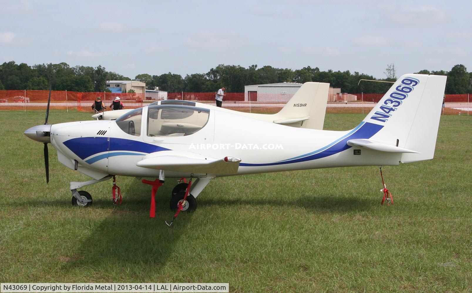 N43069, 2006 Europa Tri Gear C/N A285-01, Europa