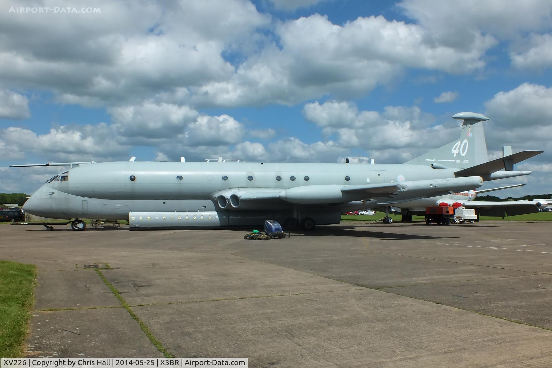 XV226, 1968 Hawker Siddeley Nimrod MR.2 C/N 8001, parked after its fast taxy run
