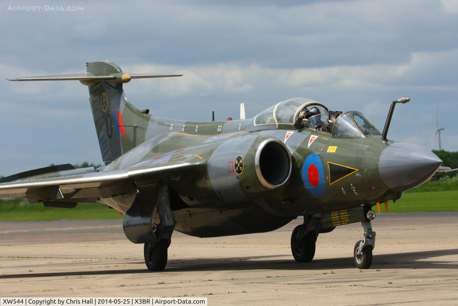 XW544, 1972 Hawker Siddeley Buccaneer S.2B C/N B3-05-71, back tracking after its fast taxy run