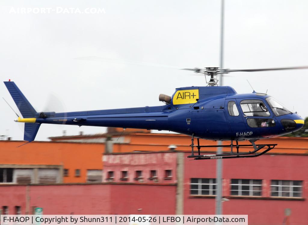 F-HAOP, Aerospatiale AS-350B-2 Ecureuil C/N 2557, Taxiing to the General Aviation area...