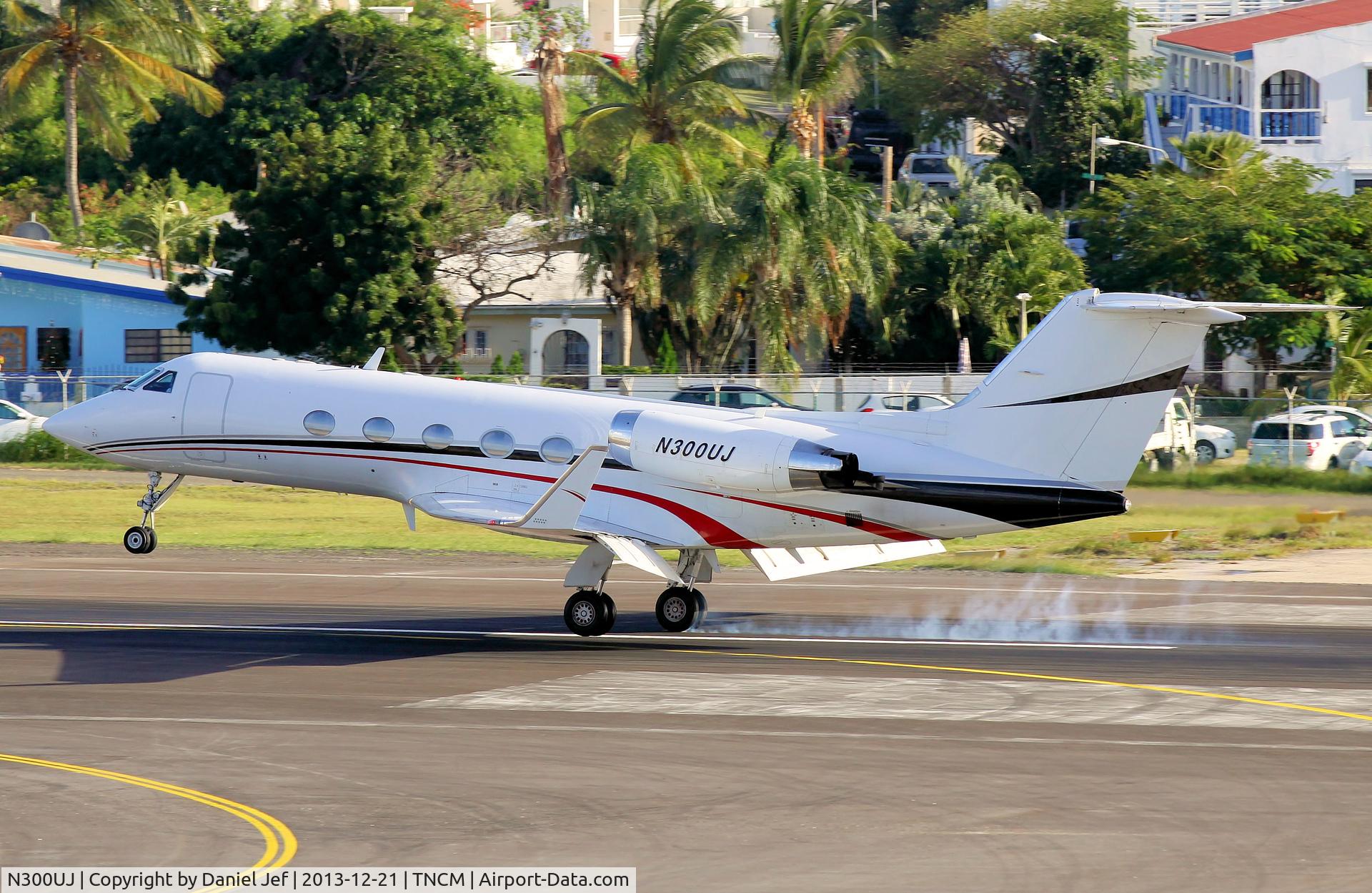 N300UJ, 1980 Gulfstream American G-1159A Gulfstream III C/N 316, N300UJ
