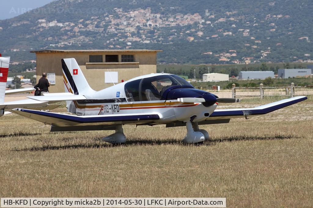 HB-KFD, 1999 Robin DR-400-140B Major Major C/N 2431, Parked