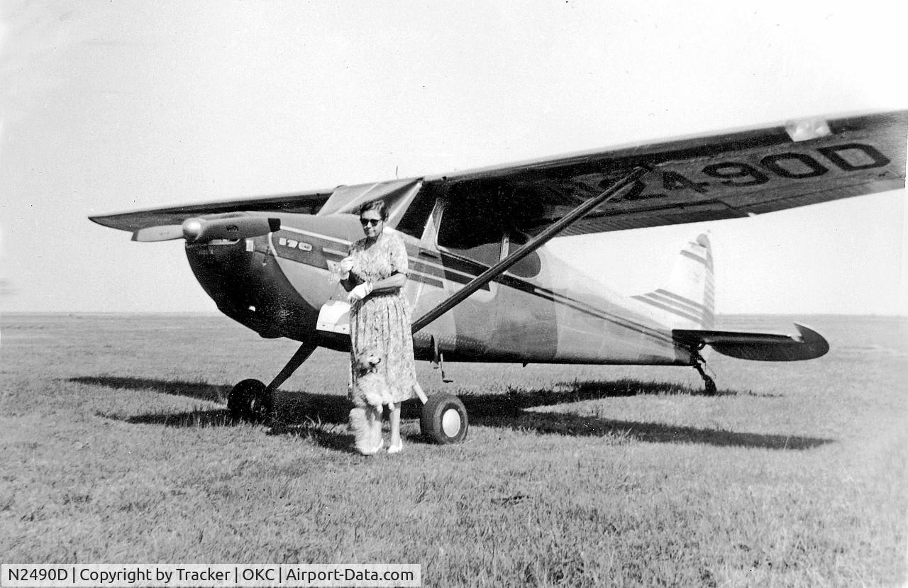 N2490D, Cessna 170 C/N 0000, This Rosie the Riveter in Oklahoma bought her own plane.
I did a few circuits and bumps with her.